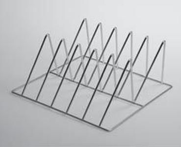 Support de rangement technique mural en acier robuste avec fixations renforcées pour outils.